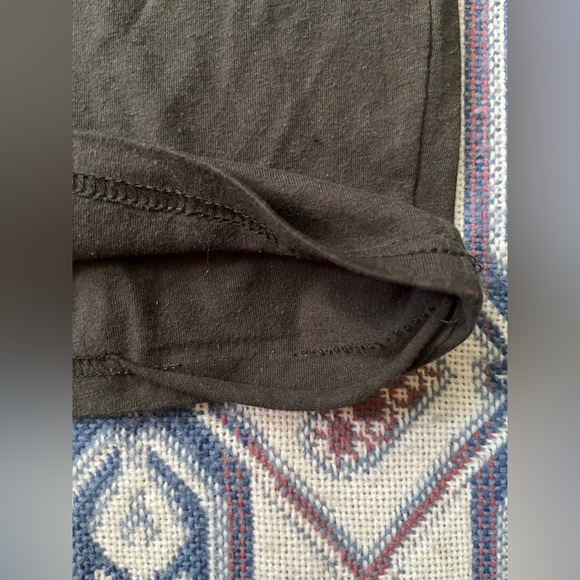 Netflix Stranger Things Tee - Picture 4 of 4